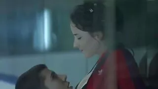 Млада красавица www  ...