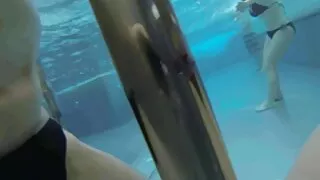 Момчето чука seks kl ...