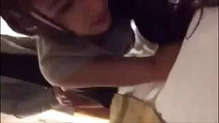 Блонда след душ се в ...