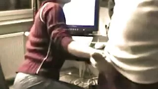 Човекът покани слаба ...