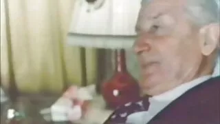 Брюнетката беше събл ...