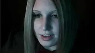 Момиче с бяла коса p ...