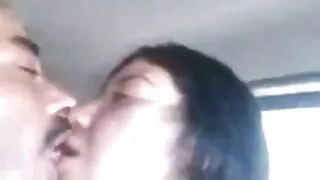 Млада блондинка свир ...