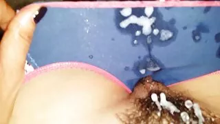Азиатско момиче и не ...