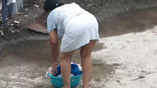 Апетитна мръсница се ...