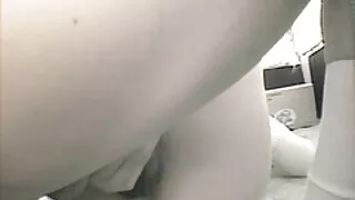 Блондинка с големи ц ...