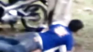 Млада съпруга обича  ...