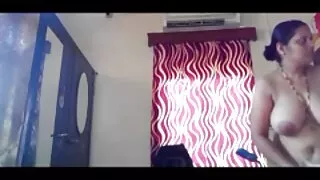 Татуирана двойка в с ...