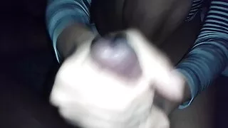 Брюнетка след свирка ...