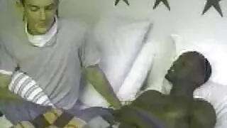 Приятел с пари и пет ...